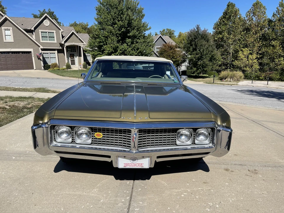 1969 Buick Electra - Image 8 of 31