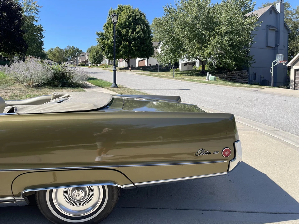 1969 Buick Electra - Image 20 of 31