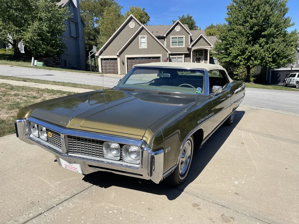 1969 Buick Electra - Image 2 of 31