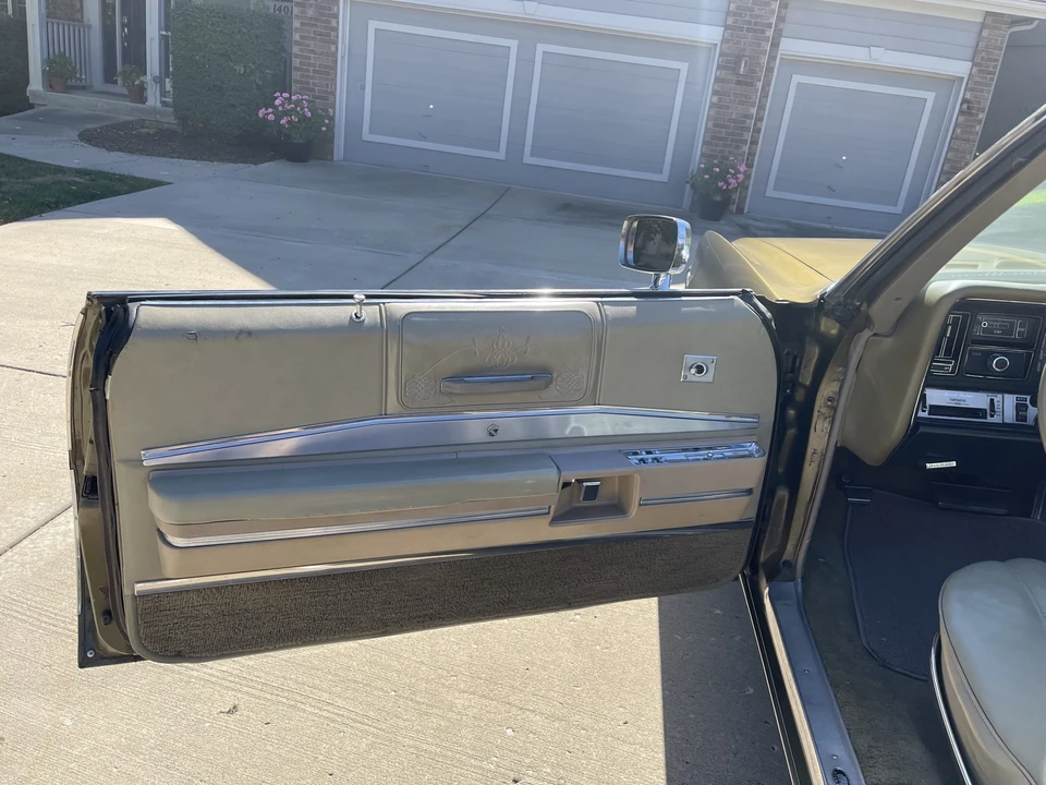1969 Buick Electra - Image 26 of 31