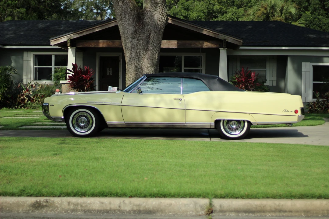 1969 Buick Electra - Image 24 of 31