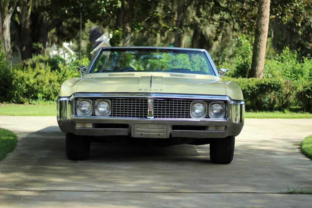 1969 Buick Electra - Image 11 of 31