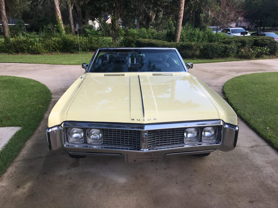 1969 Buick Electra - Image 12 of 31