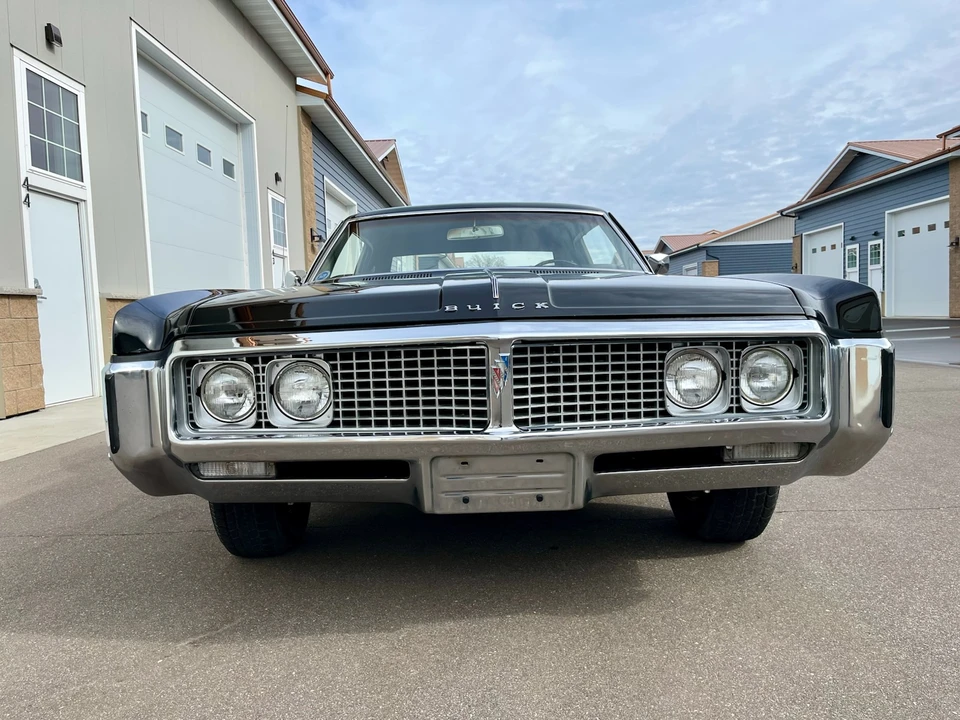 1969 Buick Electra - Image 14 of 31