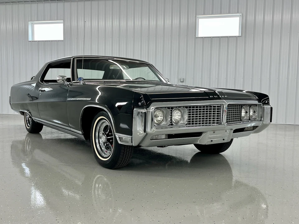 1969 Buick Electra - Image 11 of 31
