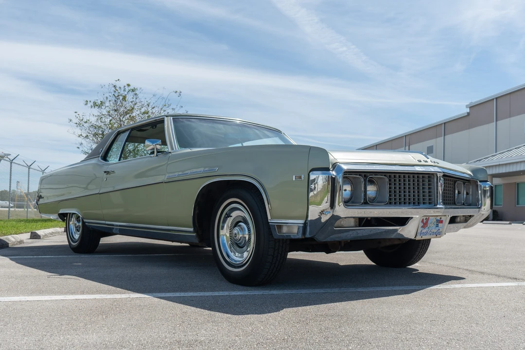 1969 Buick Electra - Image 8 of 31