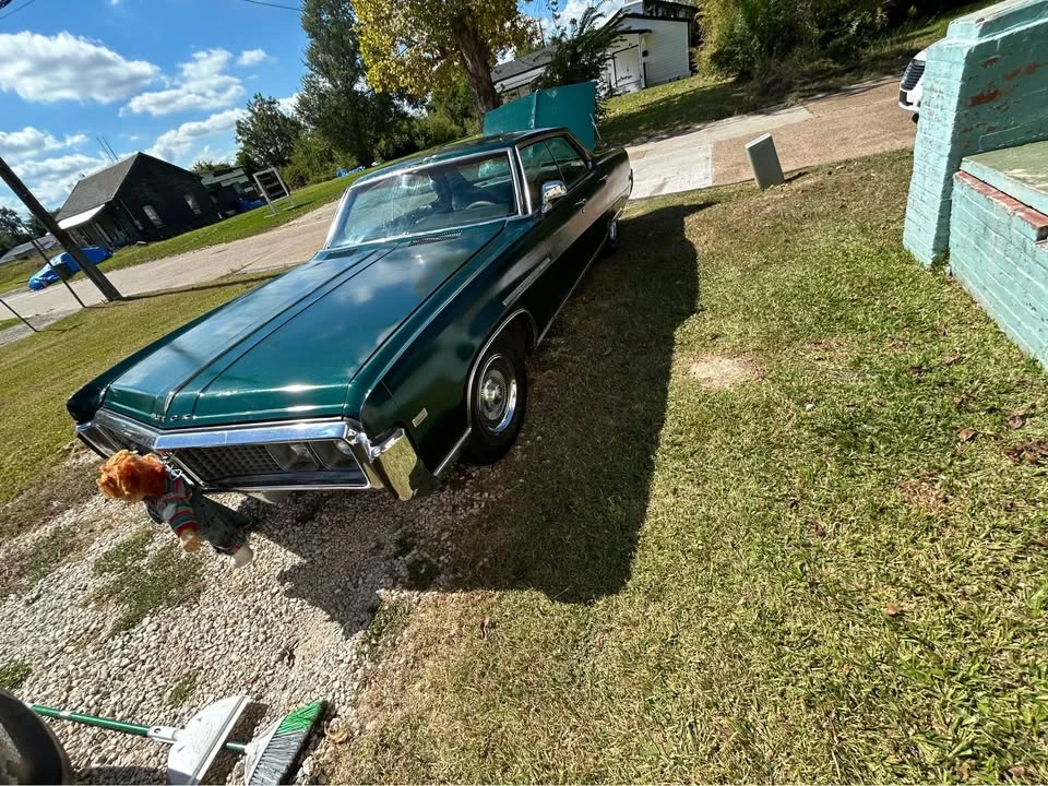 1969 Buick Electra - Image 2 of 3