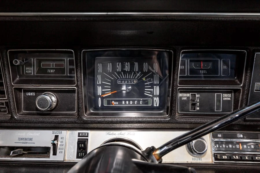 1969 Buick Electra - Image 7 of 12