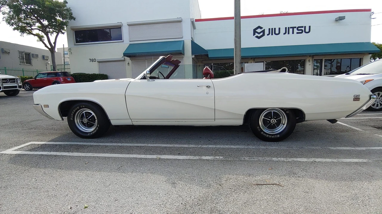 1969 Buick Gran Sport - Image 10 of 31