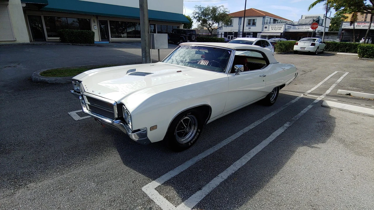 1969 Buick Gran Sport - Image 16 of 31