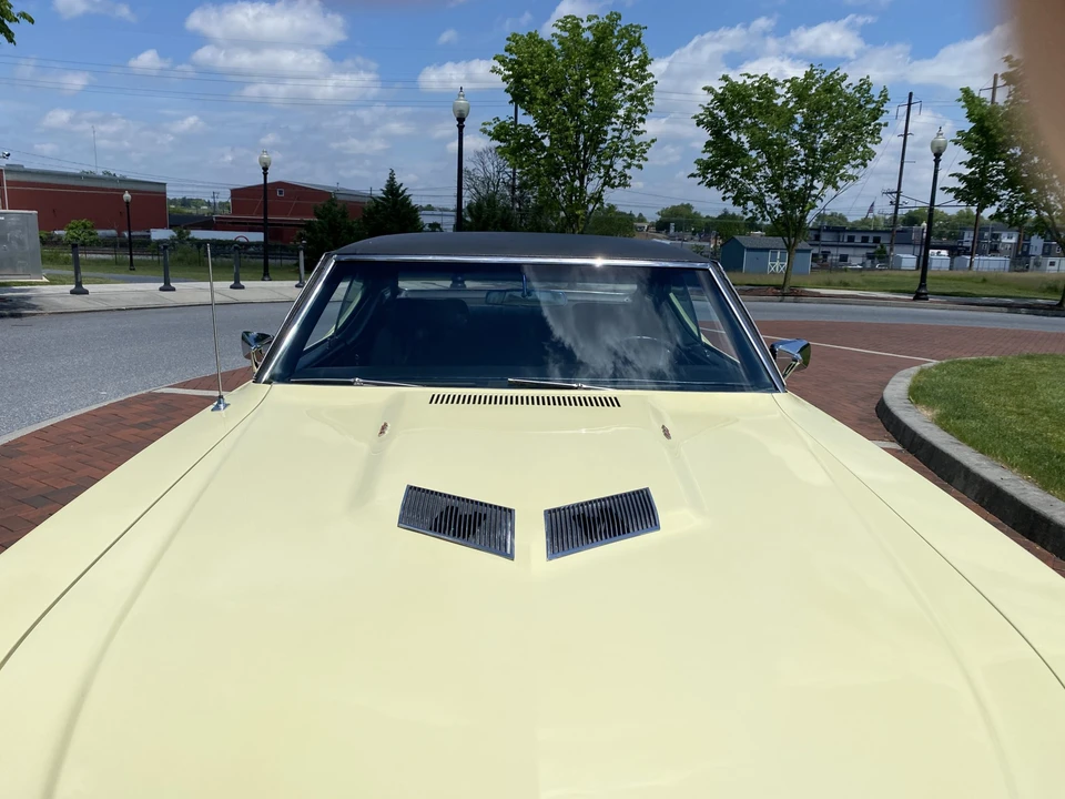 1969 Buick Gran Sport - Image 10 of 31