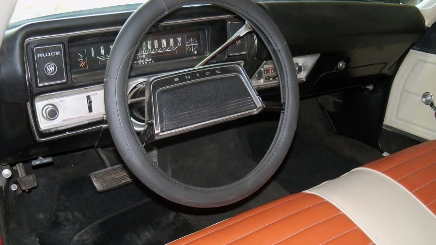 1969 Buick Gran Sport - Image 4 of 12