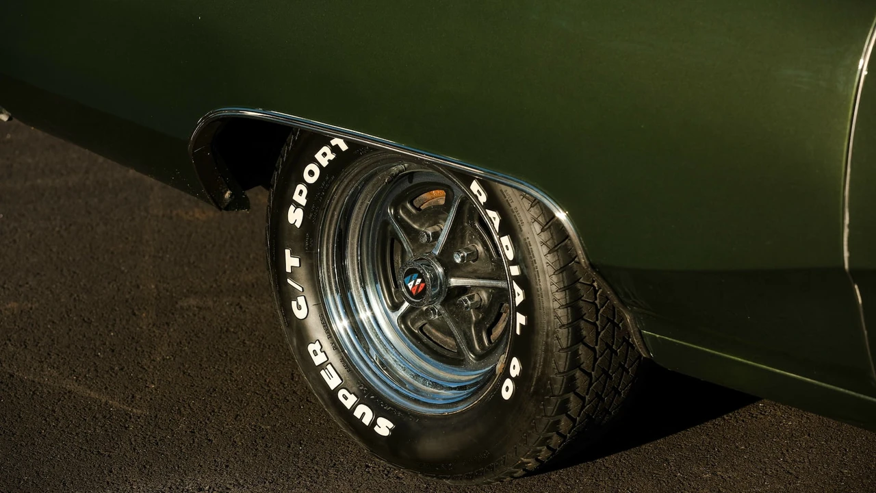 1969 Buick Gran Sport - Image 16 of 27