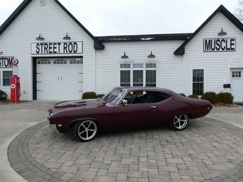 1969 Buick Gran Sport - Image 2 of 31