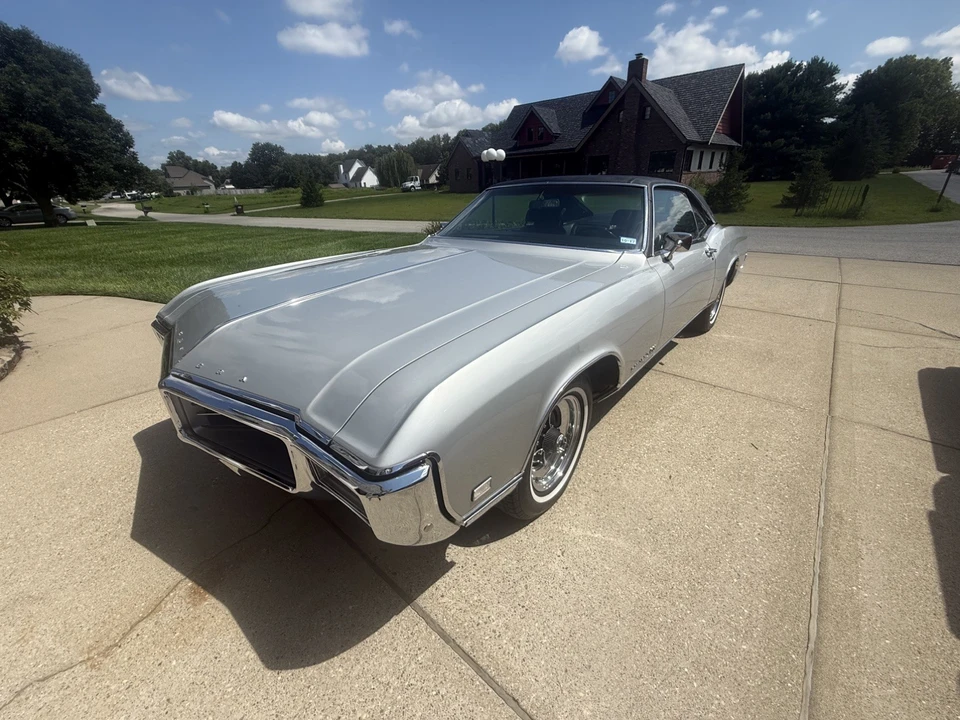 1969 Buick Riviera 2nd Gen - Image 10 of 31
