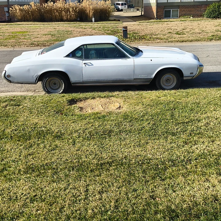 1969 Buick Riviera 2nd Gen - Image 12 of 20