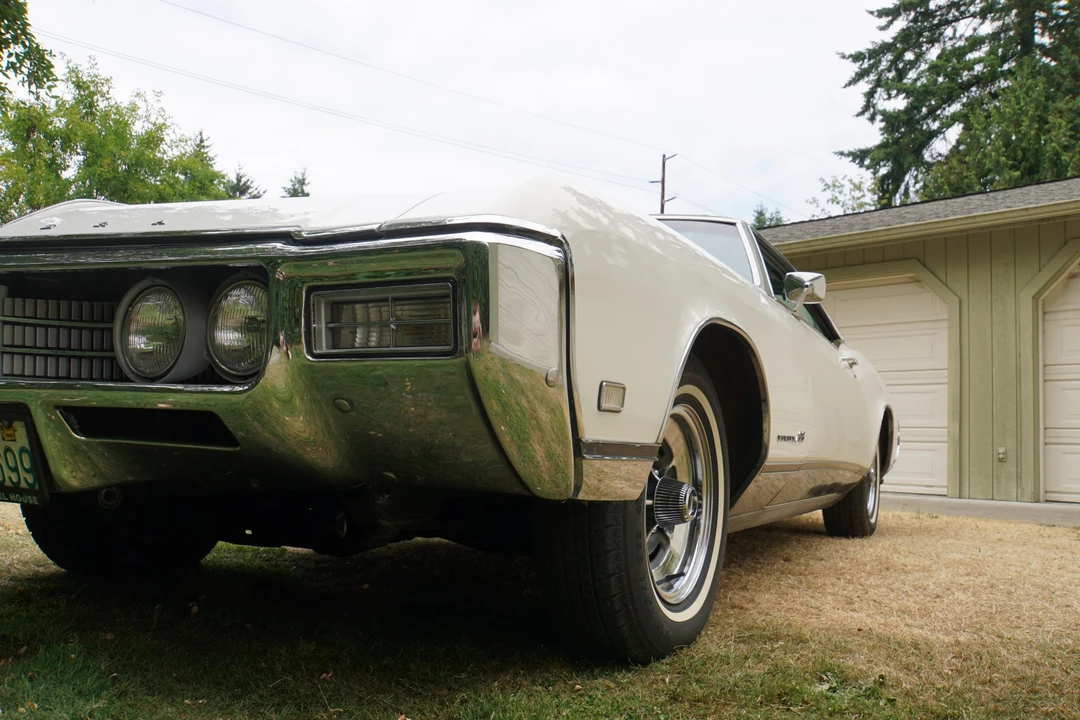 1969 Buick Riviera 2nd Gen - Image 14 of 31