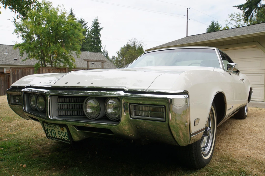 1969 Buick Riviera 2nd Gen - Image 12 of 31