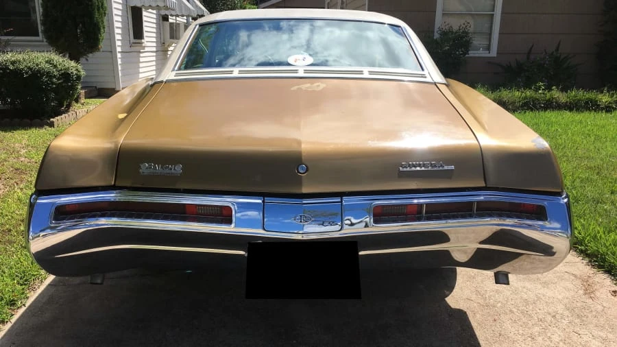 1969 Buick Riviera 2nd Gen - Image 9 of 12