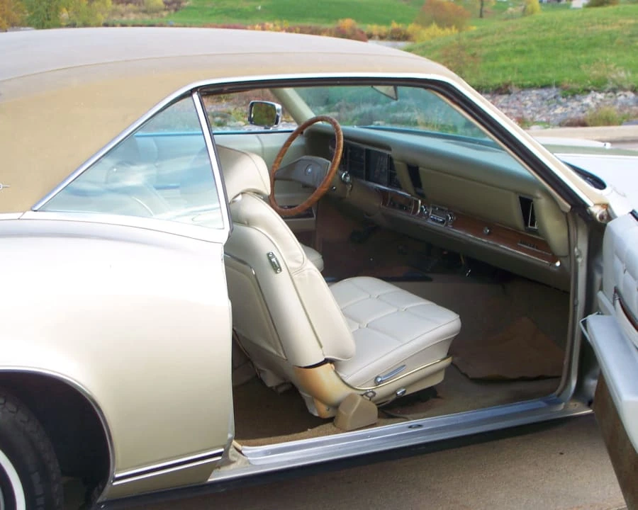 1969 Buick Riviera 2nd Gen - Image 5 of 7
