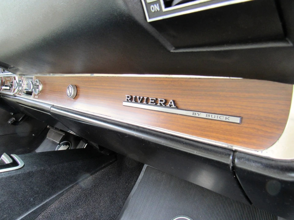 1969 Buick Riviera 2nd Gen - Image 17 of 21