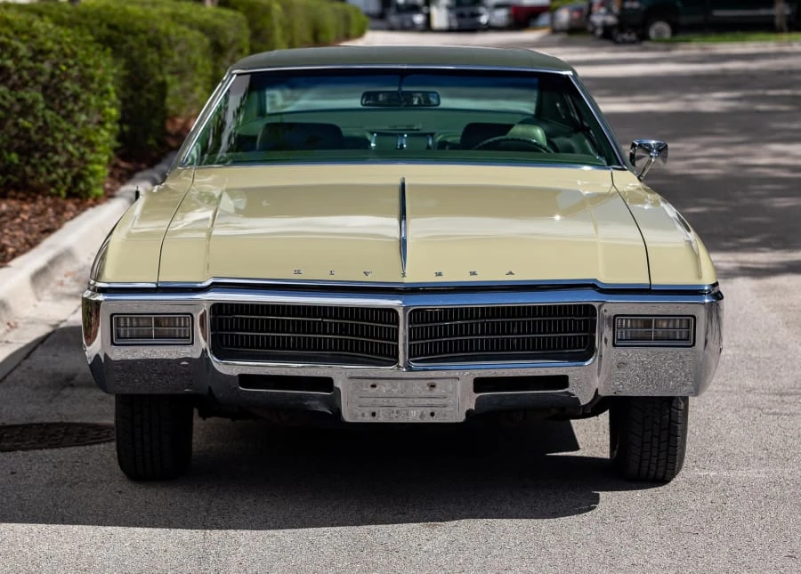 1969 Buick Riviera 2nd Gen - Image 11 of 12