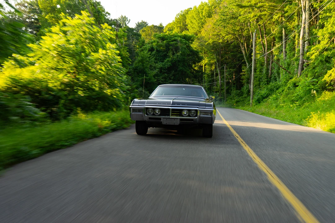 1969 Buick Riviera 2nd Gen - Image 25 of 31