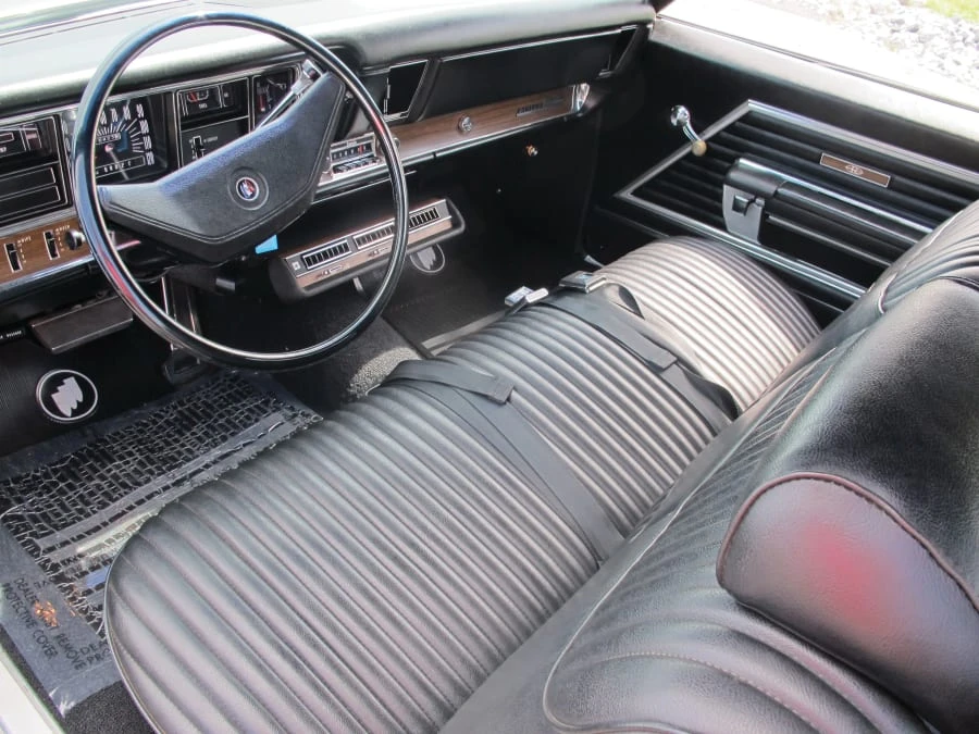 1969 Buick Riviera 2nd Gen - Image 3 of 7