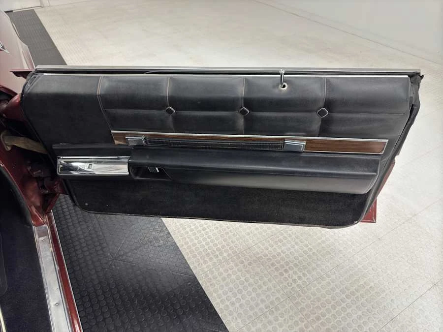 1969 Buick Riviera 2nd Gen - Image 23 of 31