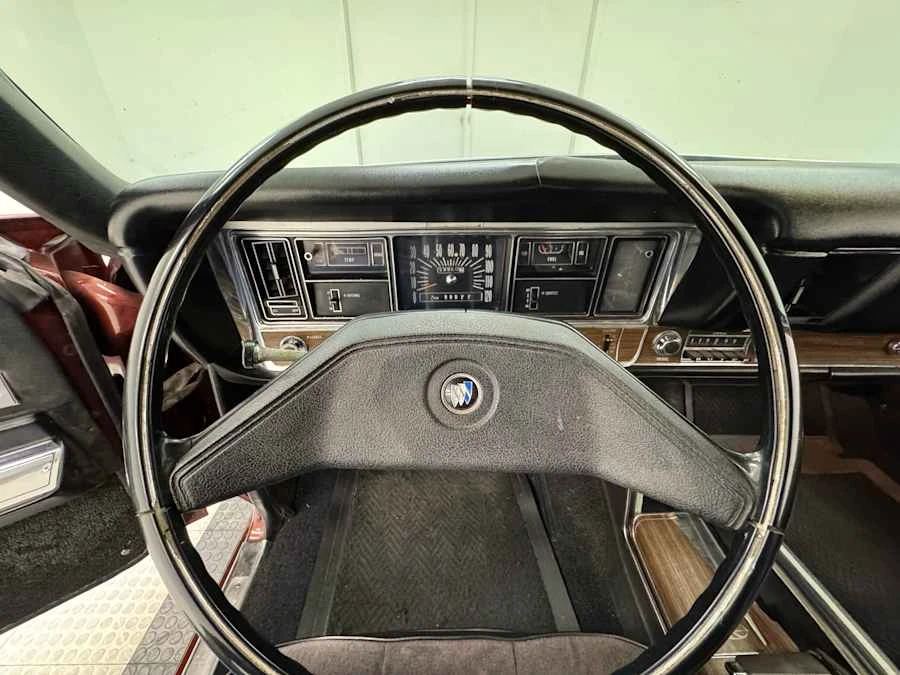 1969 Buick Riviera 2nd Gen - Image 30 of 31