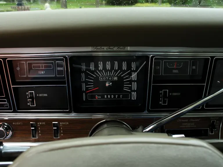 1969 Buick Riviera 2nd Gen - Image 12 of 22