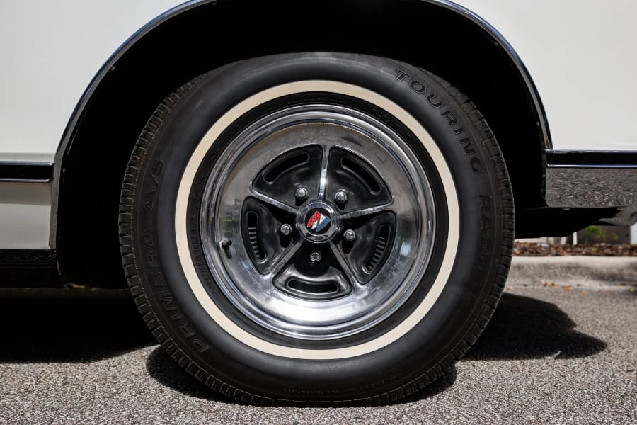 1969 Buick Riviera 2nd Gen - Image 12 of 12