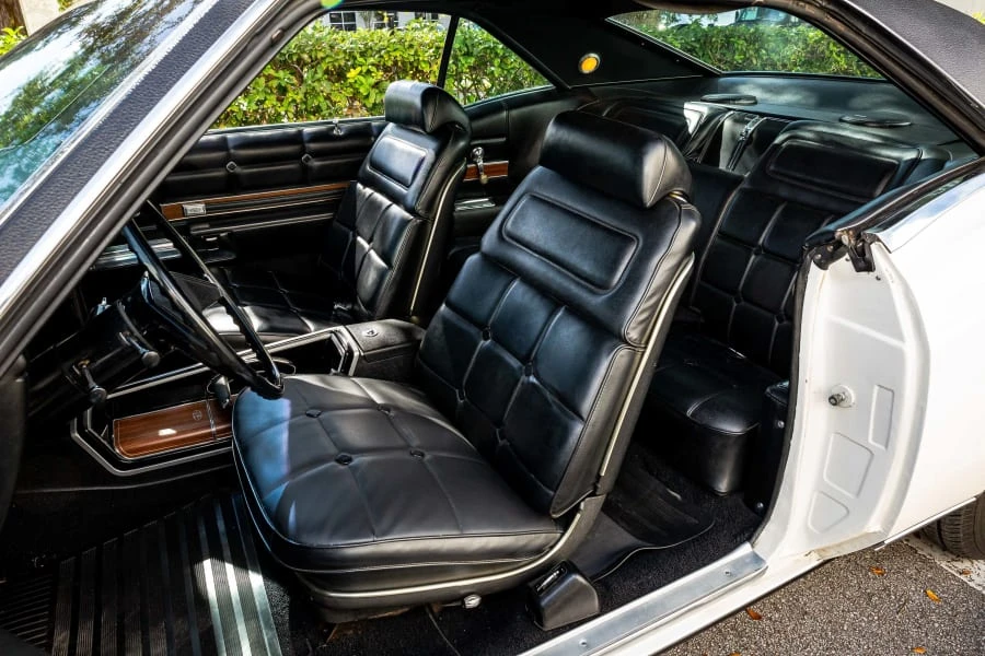 1969 Buick Riviera 2nd Gen - Image 5 of 12