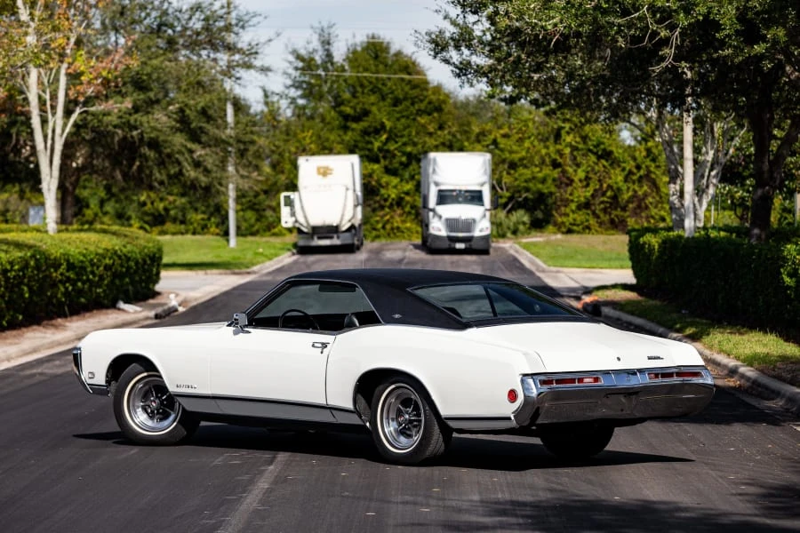 1969 Buick Riviera 2nd Gen - Image 2 of 12