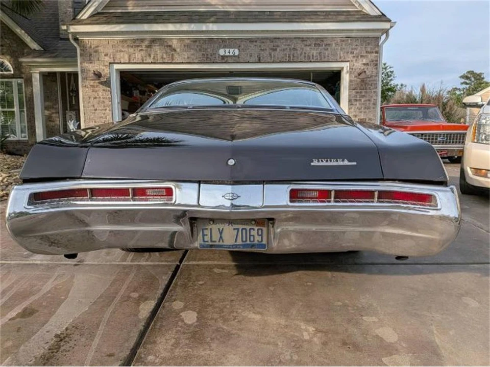 1969 Buick Riviera 2nd Gen - Image 9 of 23
