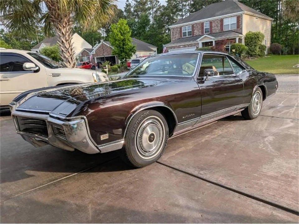1969 Buick Riviera 2nd Gen - Image 17 of 23