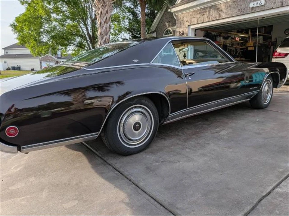 1969 Buick Riviera 2nd Gen - Image 12 of 23