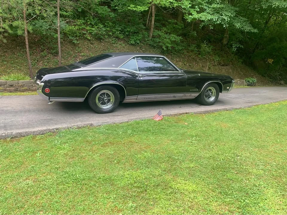 1969 Buick Riviera 2nd Gen - Image 2 of 10