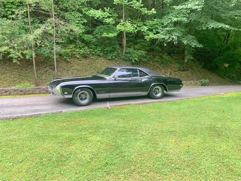 1969 Buick Riviera Coupe 2D