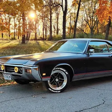 1969 Buick Riviera Coupe 2D