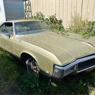 1969 Buick Riviera Coupe 2D