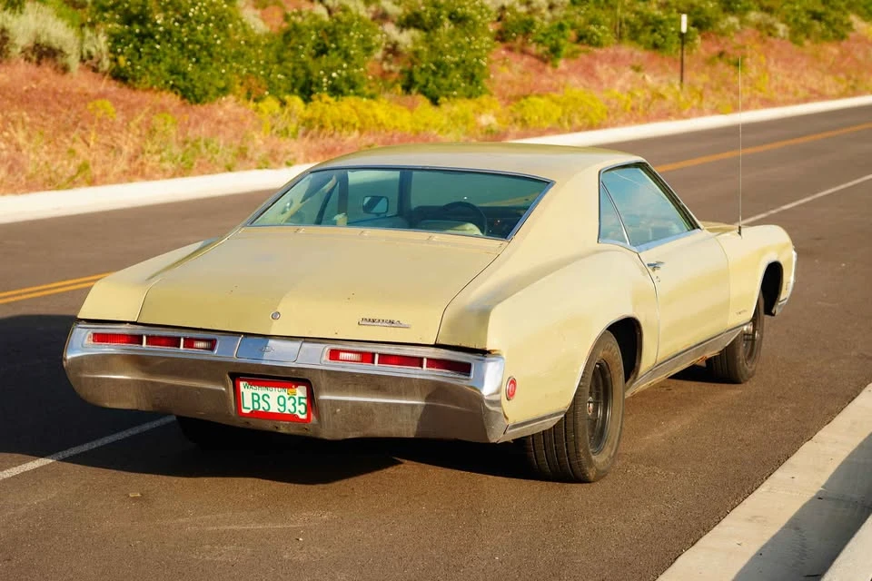 1969 Buick Riviera 2nd Gen - Image 7 of 18