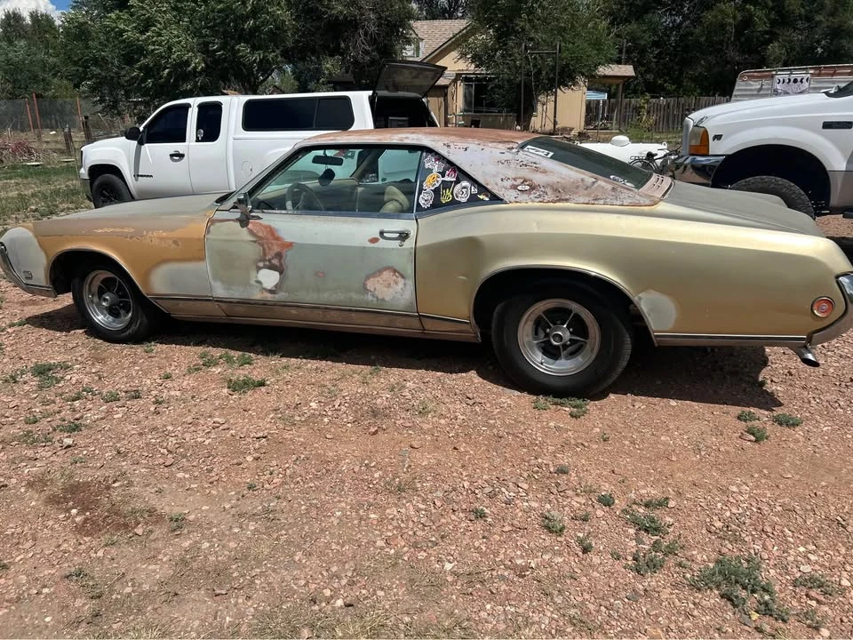 1969 Buick Riviera 2nd Gen - Image 2 of 2