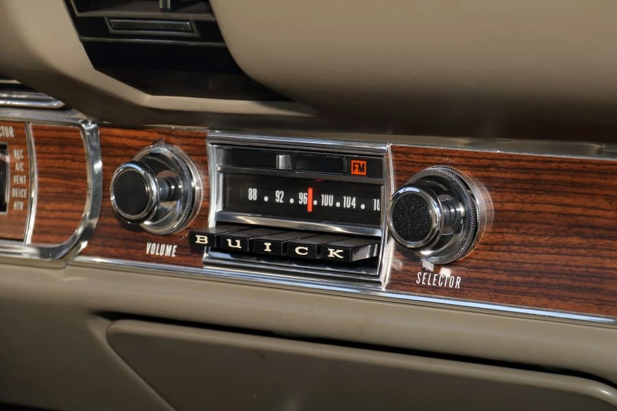 1969 Buick Riviera 2nd Gen - Image 18 of 28