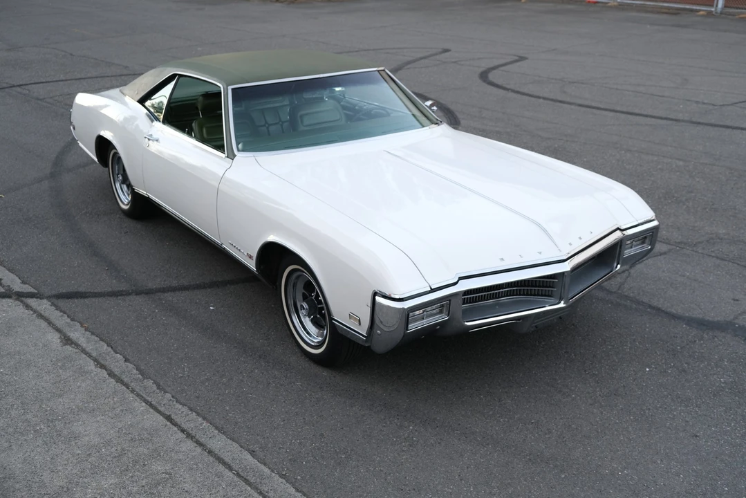 1969 Buick Riviera 2nd Gen - Image 11 of 31