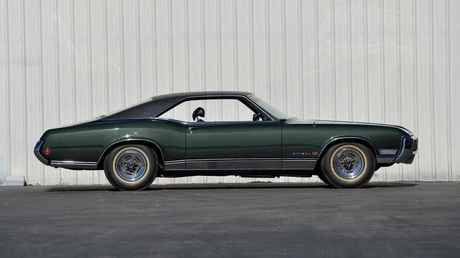 1969 Buick Riviera 2nd Gen - Image 2 of 12