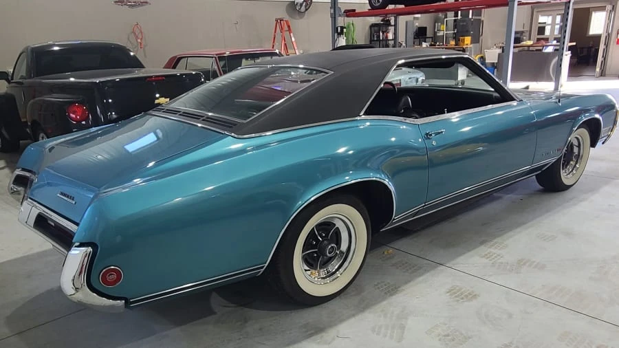 1969 Buick Riviera 2nd Gen - Image 2 of 7