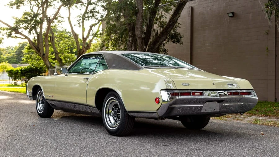 1969 Buick Riviera 2nd Gen - Image 2 of 31