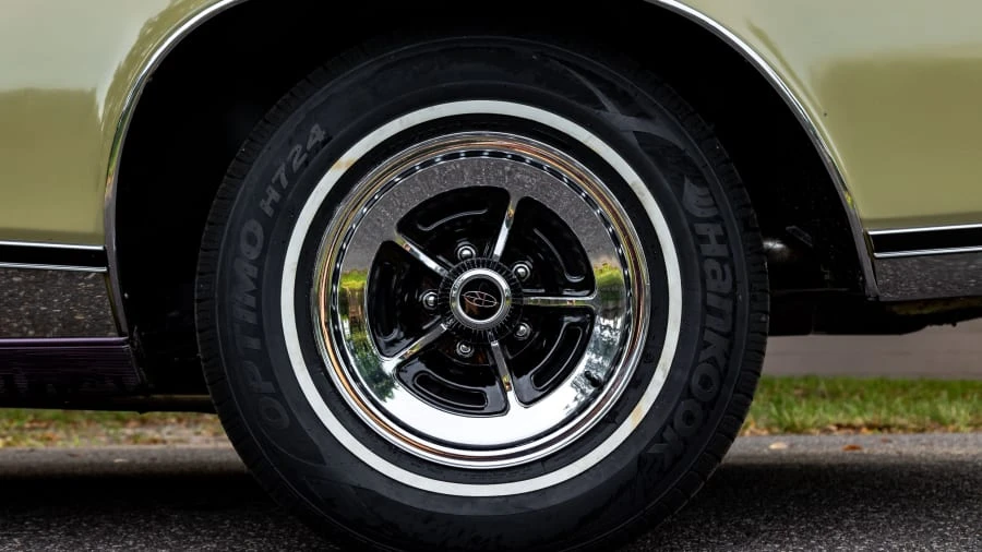1969 Buick Riviera 2nd Gen - Image 15 of 31