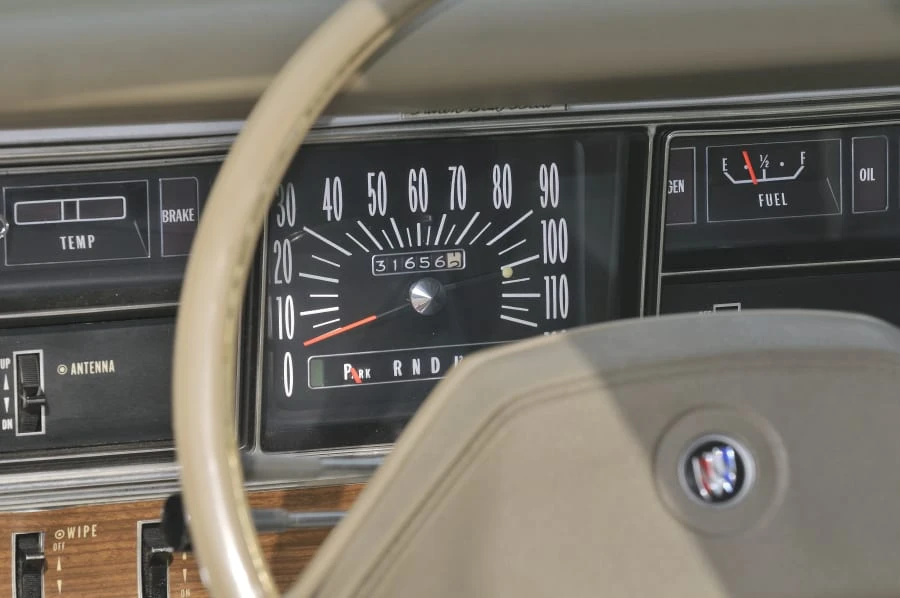 1969 Buick Riviera 2nd Gen - Image 4 of 8